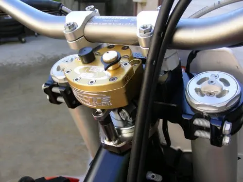 Scotts Sub-Solid Mount Damper Kit For Ktm Xc-W/Exc-F (2017–2018) 1